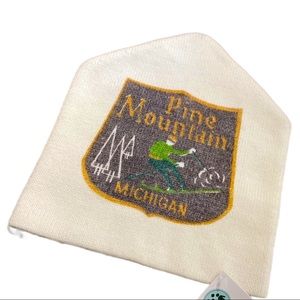 VINTAGE Pine Mountain Michigan GRAPHIC Winter Ski Beanie Hat